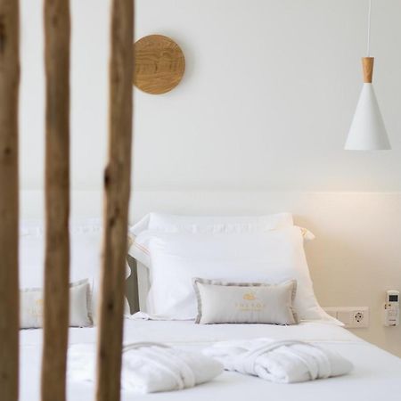 Theros Luxury Villas Damatria Екстериор снимка