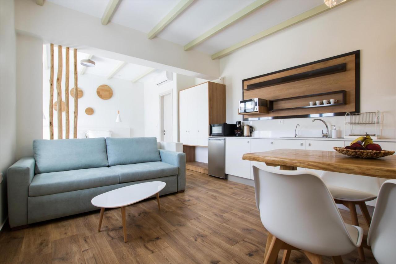 Theros Luxury Villas Damatria Екстериор снимка