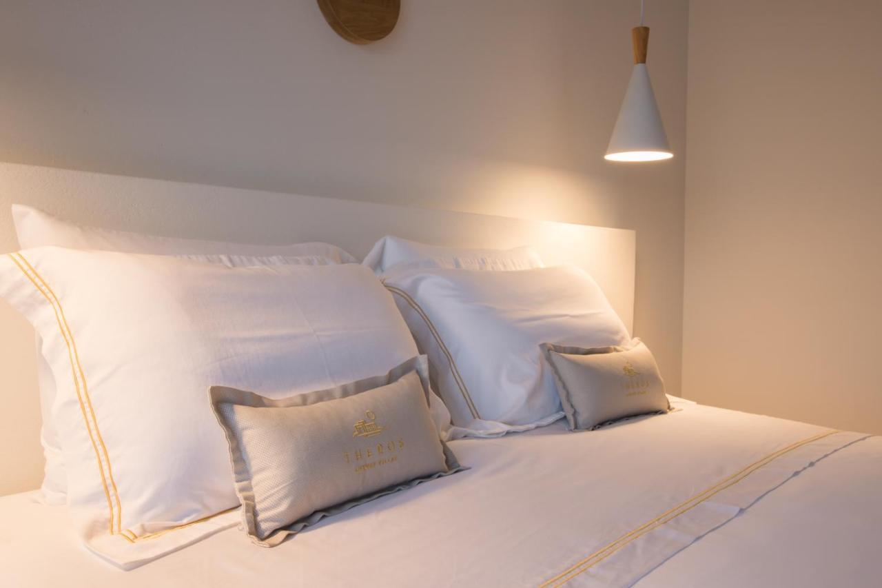 Theros Luxury Villas Damatria Екстериор снимка