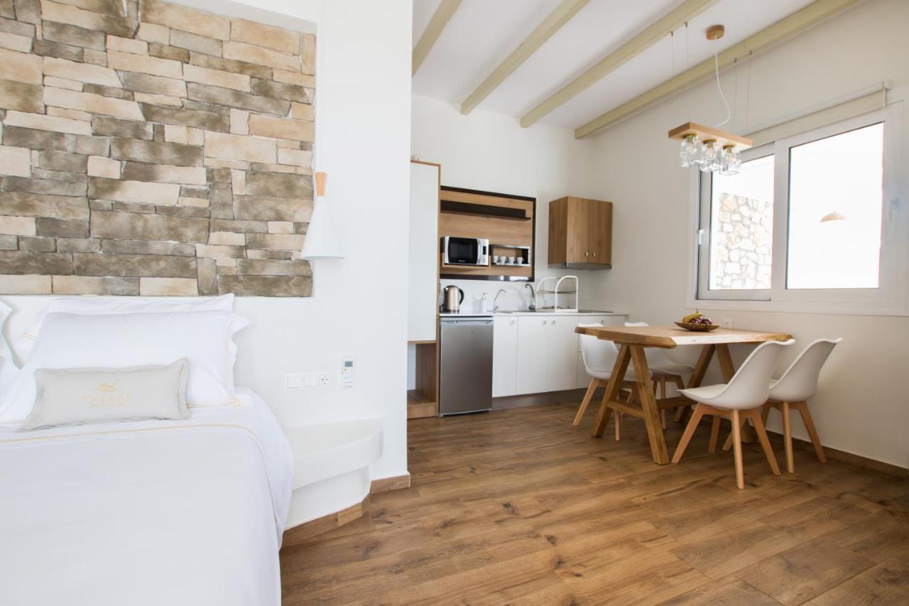 Theros Luxury Villas Damatria Екстериор снимка